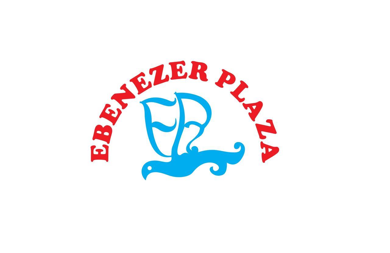 Ebenezer Plaza Hotel Nedumbassery Buitenkant foto